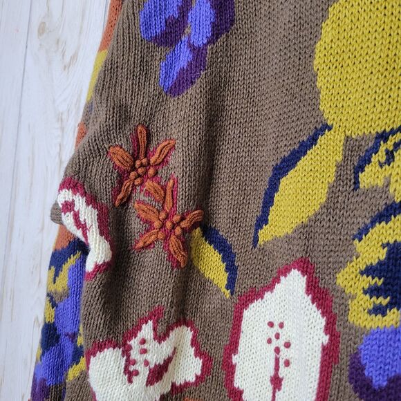Chaus Floral Embroidered Knitted Vintage Pullover Sweater - Picture 6 of 6